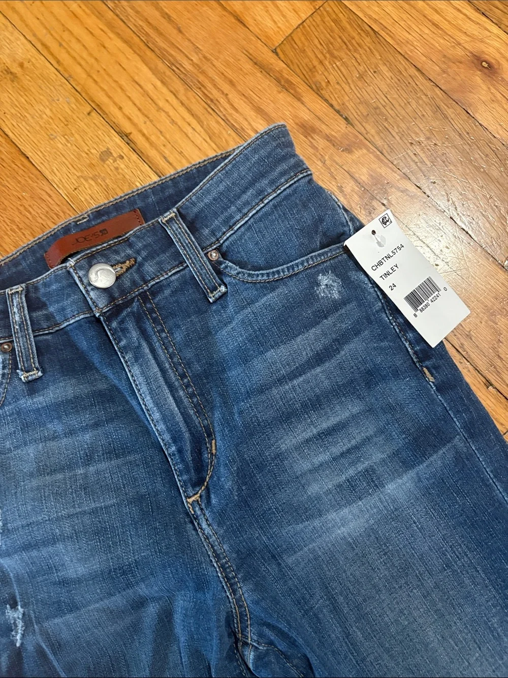 Joe's Jeans The Charlie 24 NWT